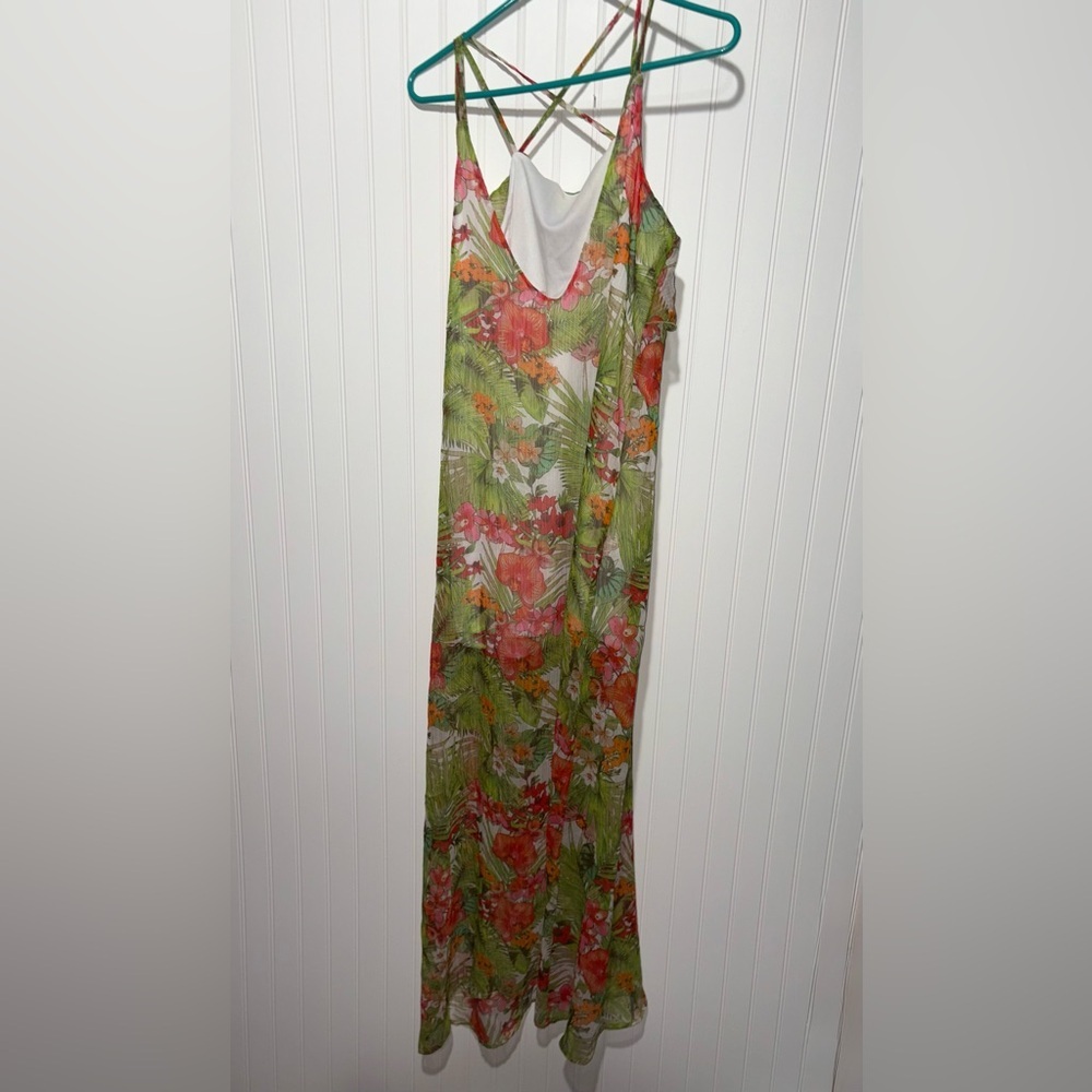 NWT Gianni Bini Floral Maxi Dress with Strappy Back| Size Medium